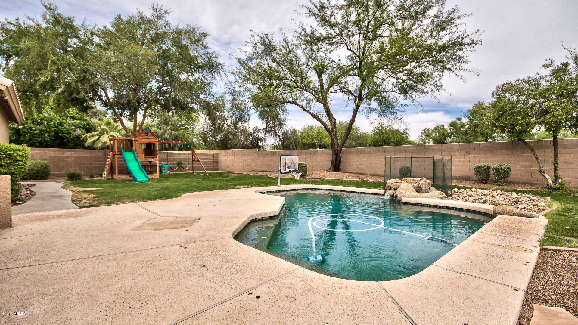 4438 East Desert Willow Road Phoenix, AZ 85044 - Photo 16 of 44 35