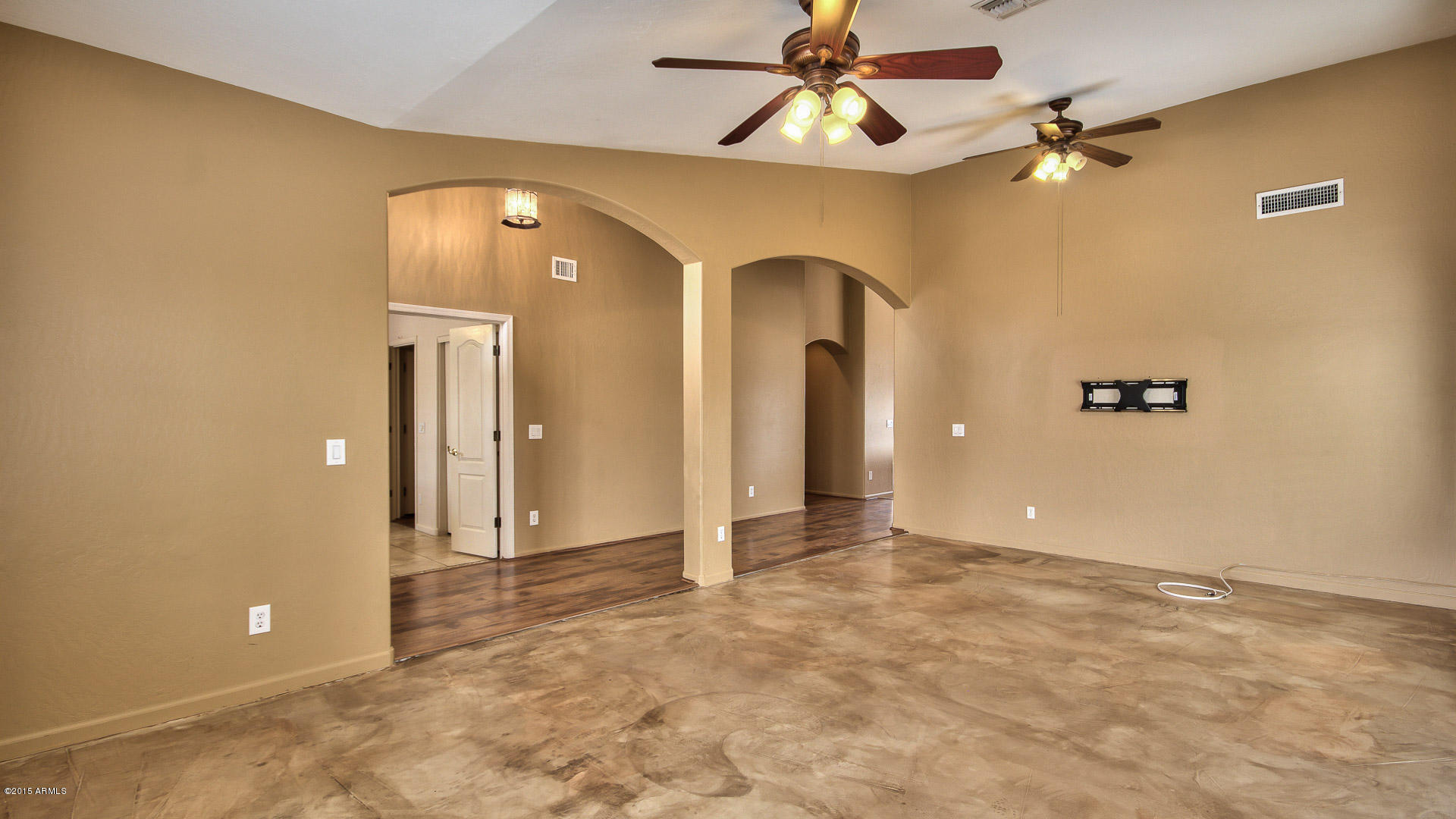 4438 East Desert Willow Road Phoenix, AZ 85044 - Photo 10 of 44 07