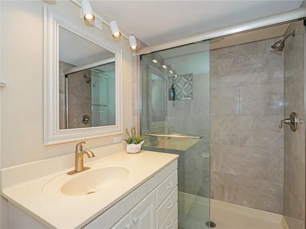 $425,000 | 5300 Florida A1A, Unit 403, Vero Beach, FL 32963