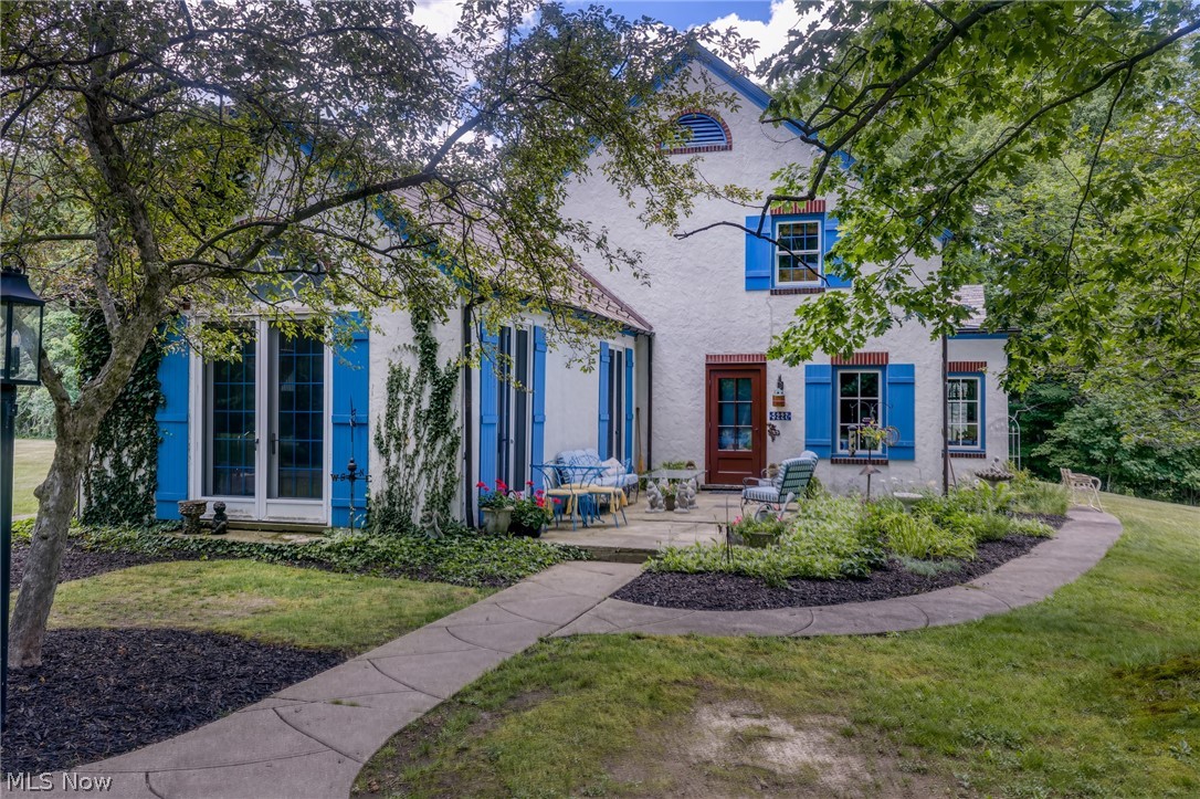 5227 Som Center Road Solon, OH 44139 - Photo 36 of 48