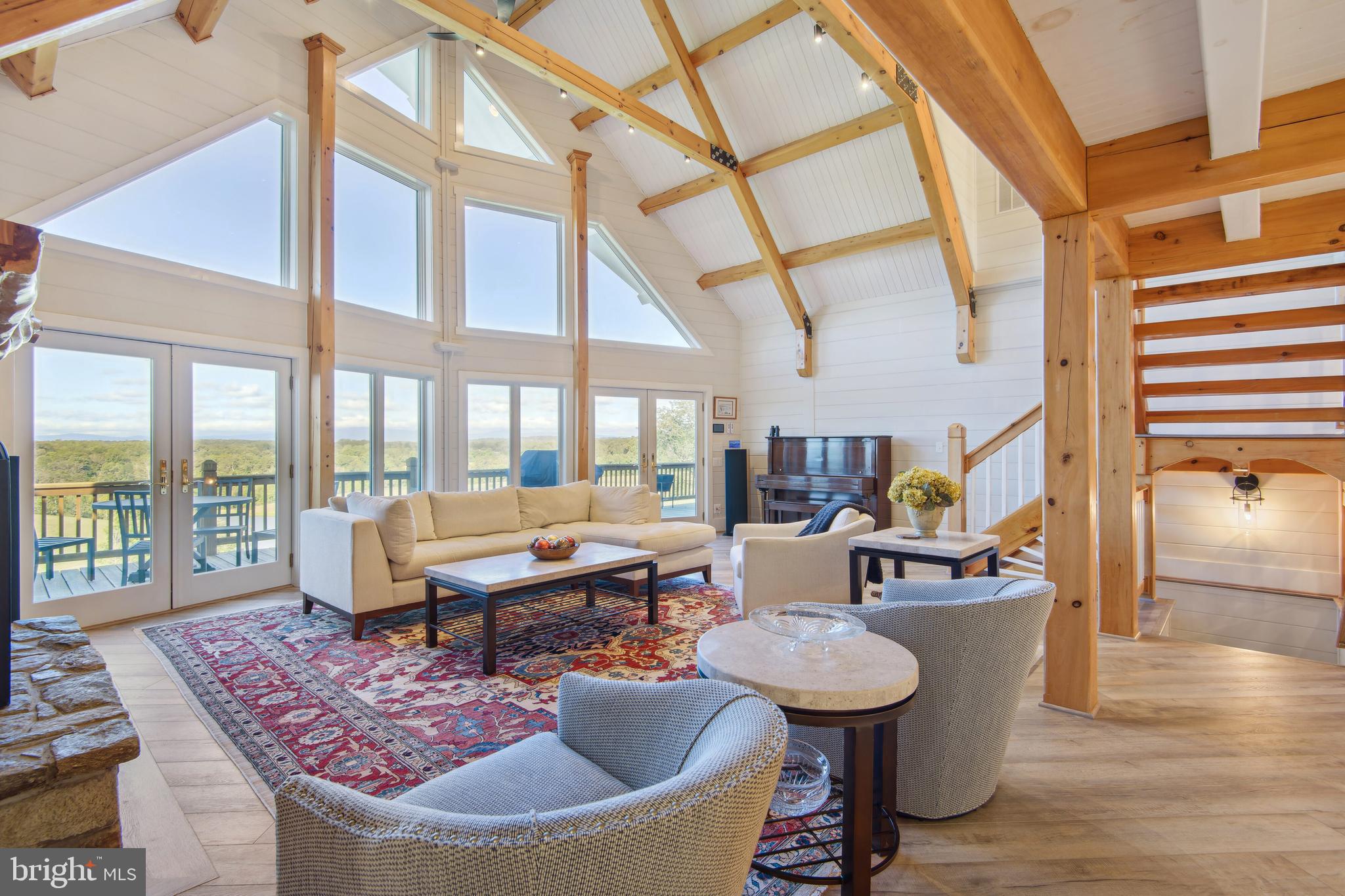 6760 Wilson Road Marshall, VA 20115 - Photo 16 of 75 Fantastic architectural details