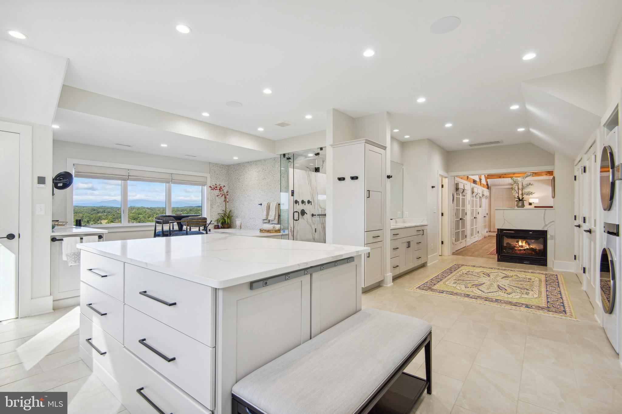 6760 Wilson Road Marshall, VA 20115 - Photo 27 of 75 Built in dresser