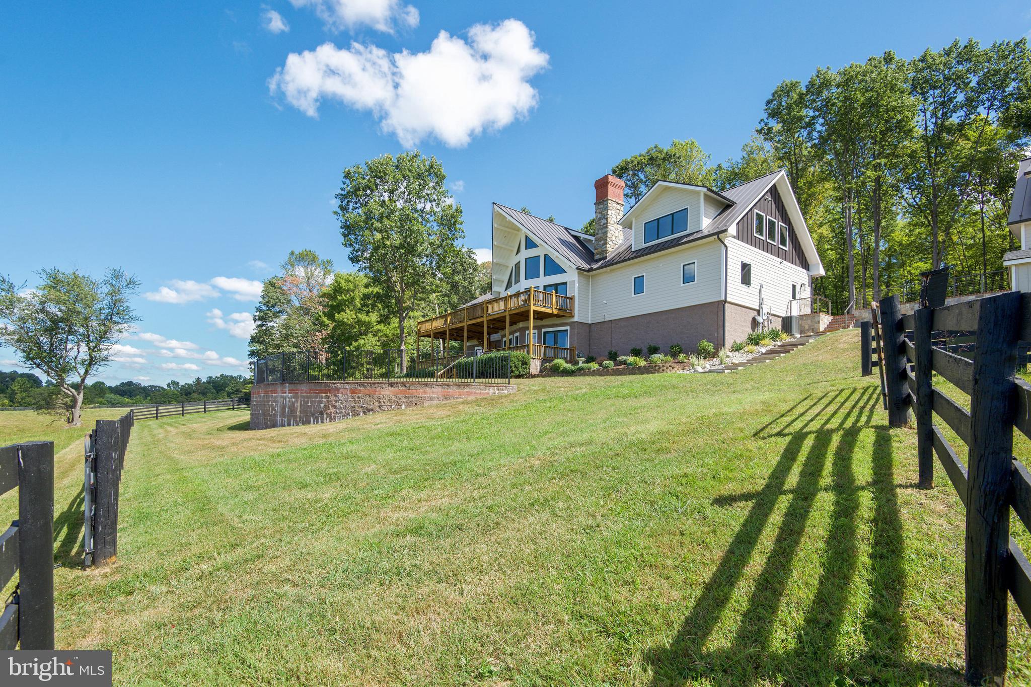 6760 Wilson Road Marshall, VA 20115 - Photo 37 of 75 Back of main house