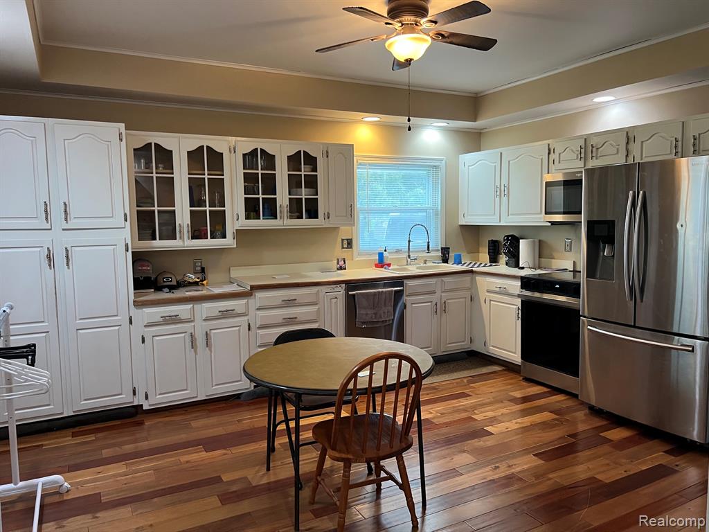 25 West Hunters Creek Road Lapeer, MI 48446 - Photo 9 of 28