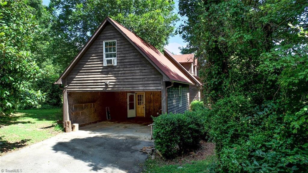 1927 Fleming Road Greensboro, NC 27410 - Photo 11 of 32 Carport
