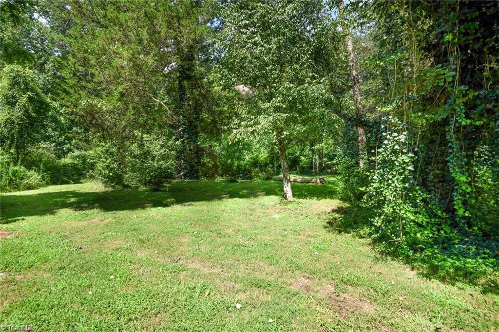 1927 Fleming Road Greensboro, NC 27410 - Photo 10 of 32 Side yard