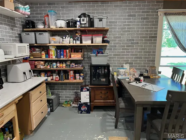 $279,000 | 10010 Finch Road, Potosi, MO 63664