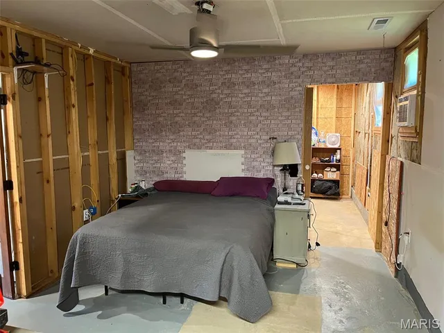 $279,000 | 10010 Finch Road, Potosi, MO 63664