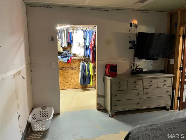 $279,000 | 10010 Finch Road, Potosi, MO 63664