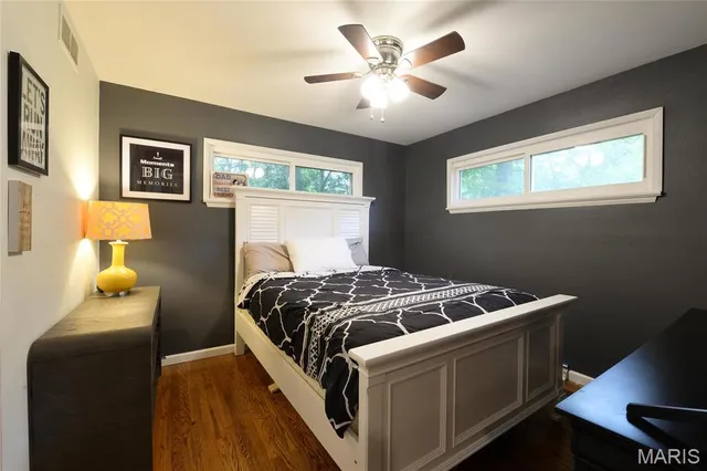 $1,895 | 220 Chamberlin Drive, Ballwin, MO 63021