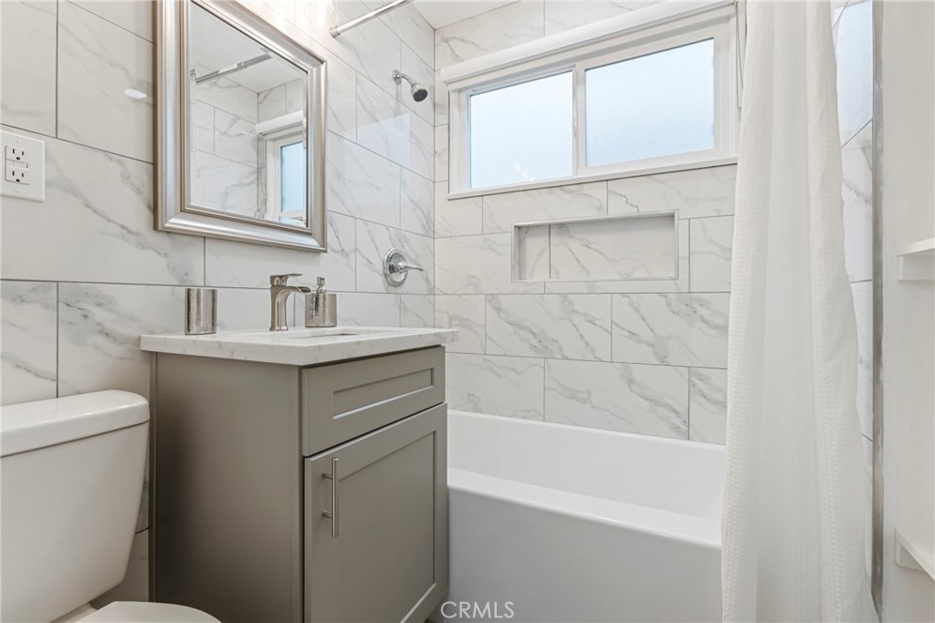 7335 Kyle Street Tujunga, CA 91042 - Photo 18 of 21