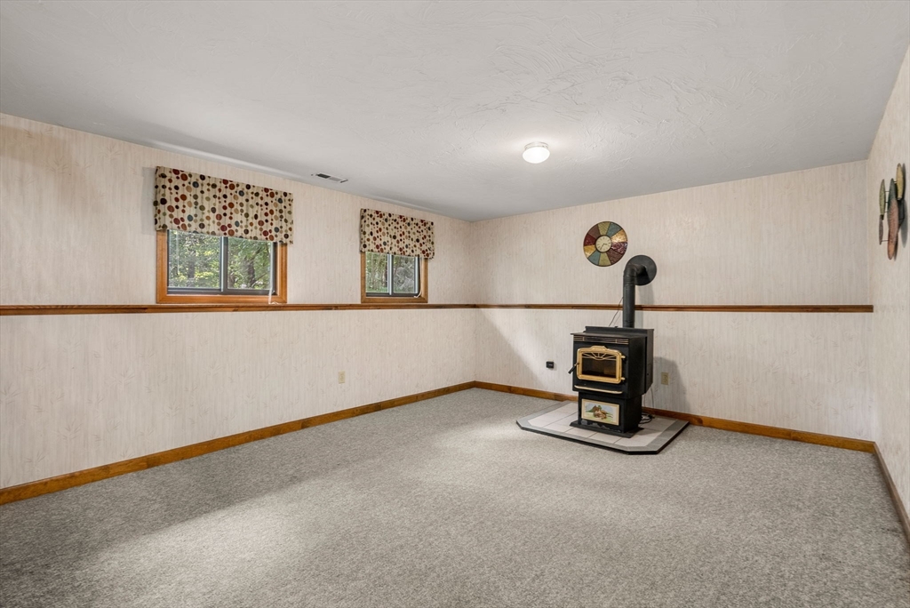 6 Jerry Road Sturbridge, MA 01566 - Photo 20 of 37 a view of a room with gym equipment
