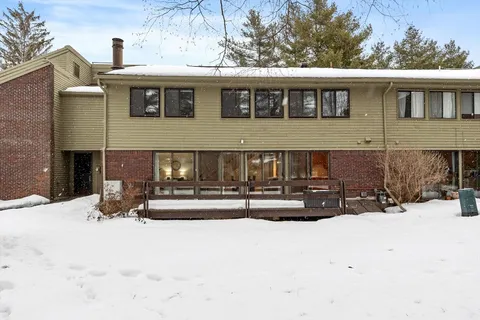 $575,000 | 237 Brown Bear Crossing, Unit 237, Acton, MA 01718