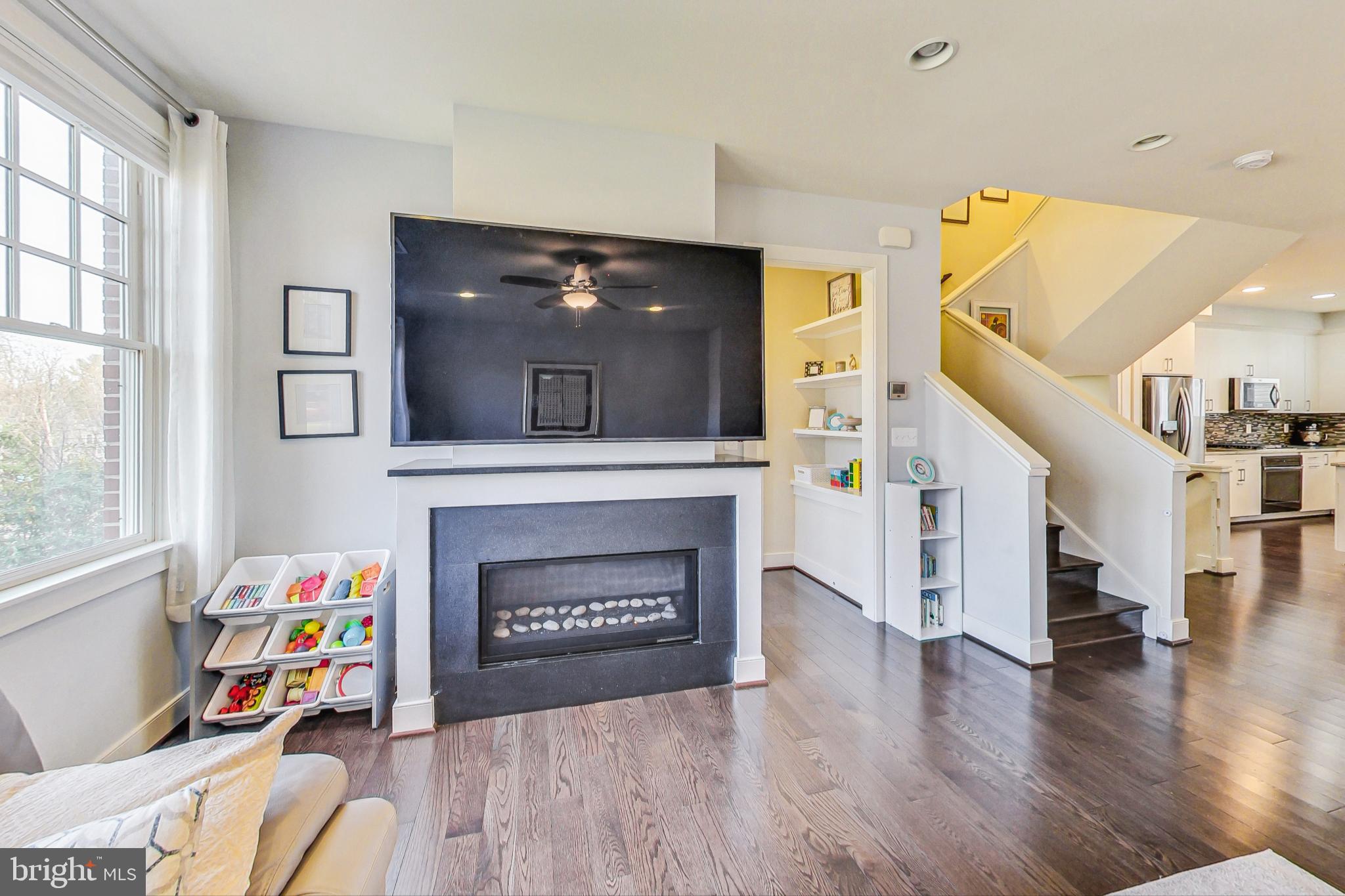 646 Ellsworth Drive Silver Spring, MD 20910 - Photo 14 of 46