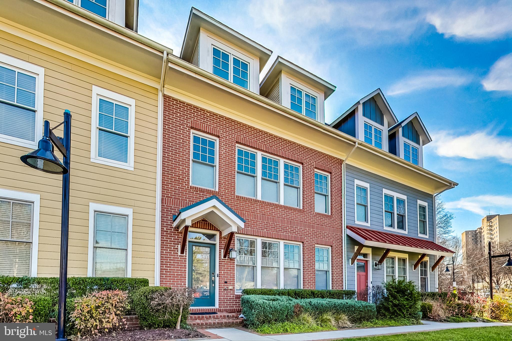 646 Ellsworth Drive Silver Spring, MD 20910 - Photo 2 of 46