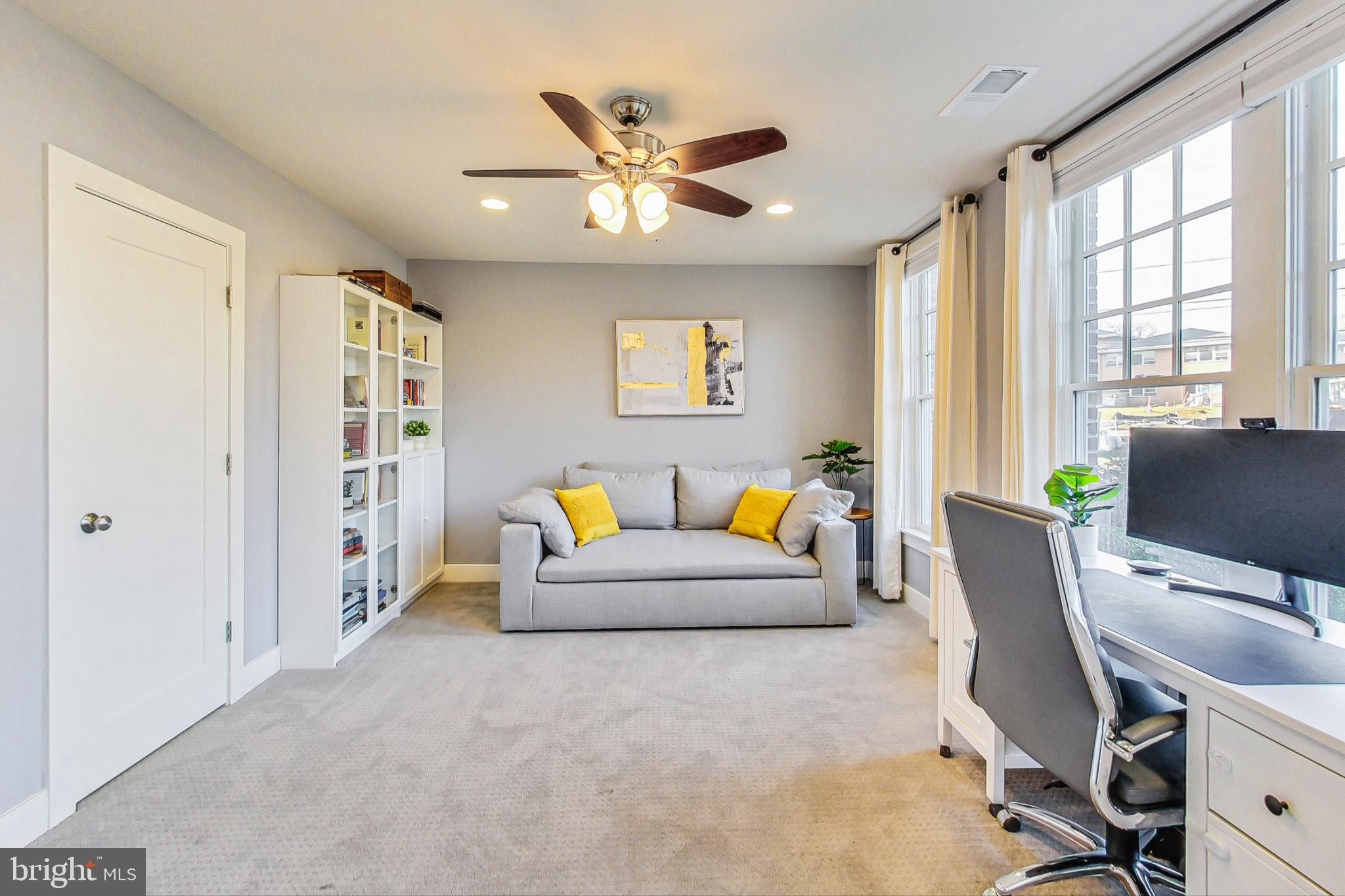 646 Ellsworth Drive Silver Spring, MD 20910 - Photo 6 of 46