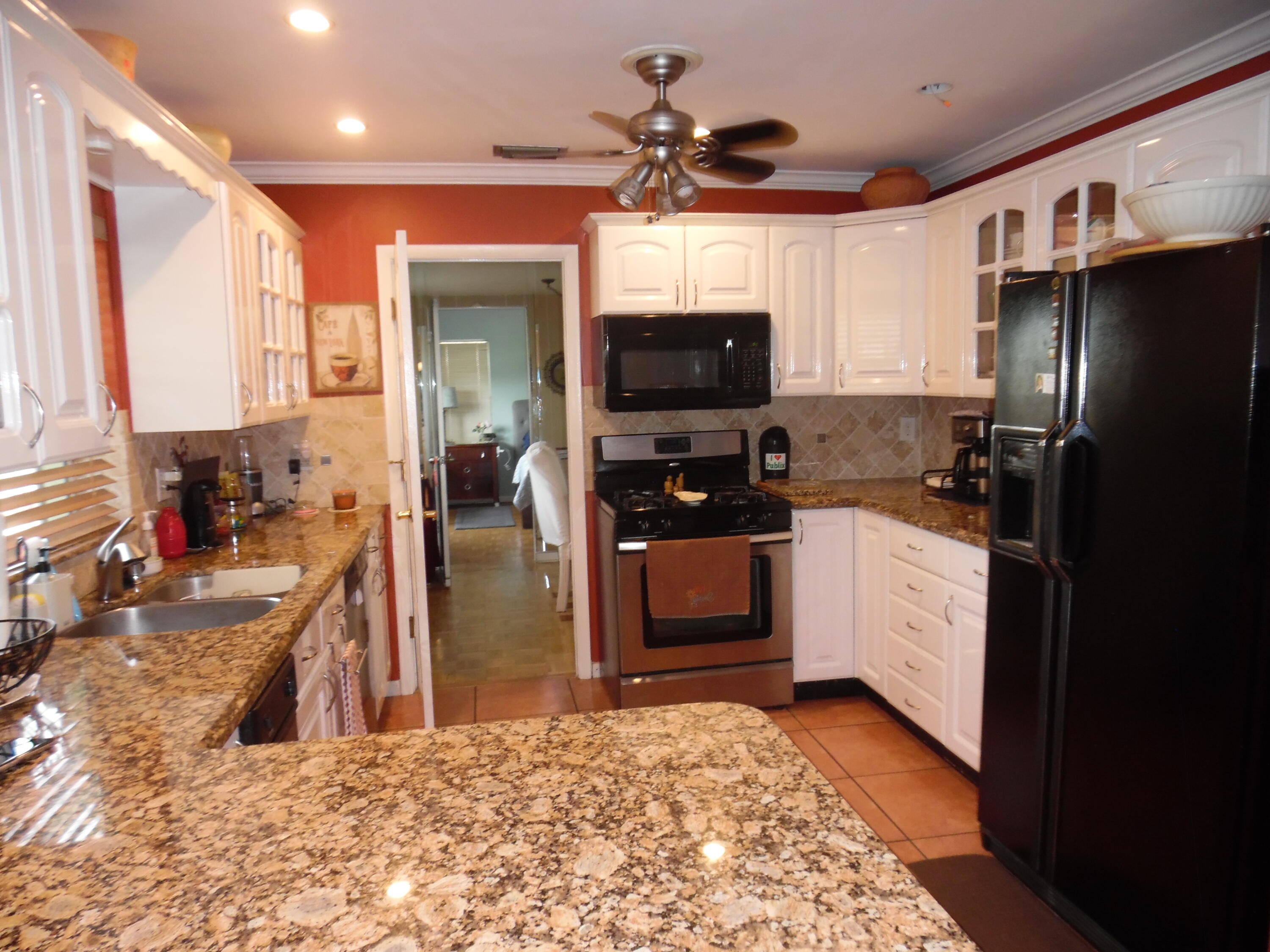 5528 Barnstead Circle Lake Worth, FL 33463 - Photo 11 of 34 SAM_0788