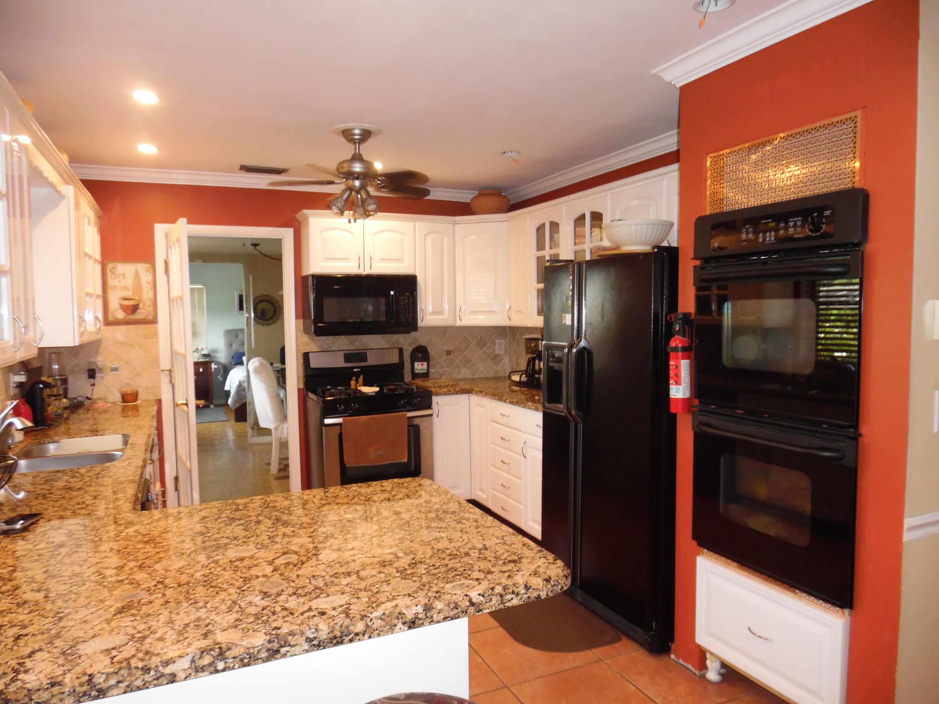 5528 Barnstead Circle Lake Worth, FL 33463 - Photo 13 of 34 SAM_0789