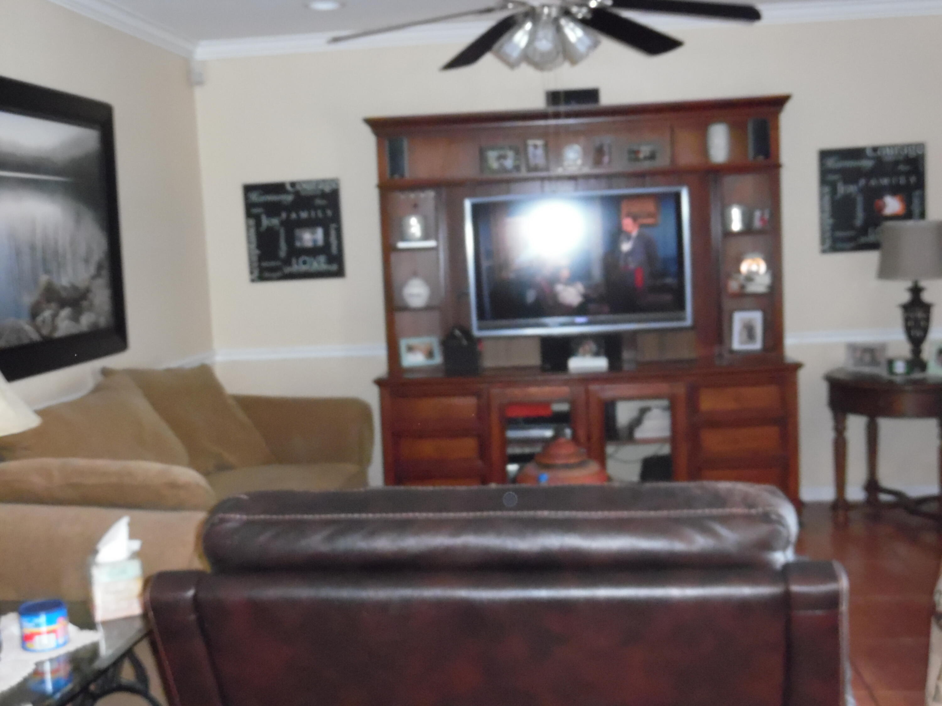 5528 Barnstead Circle Lake Worth, FL 33463 - Photo 19 of 34 SAM_0827