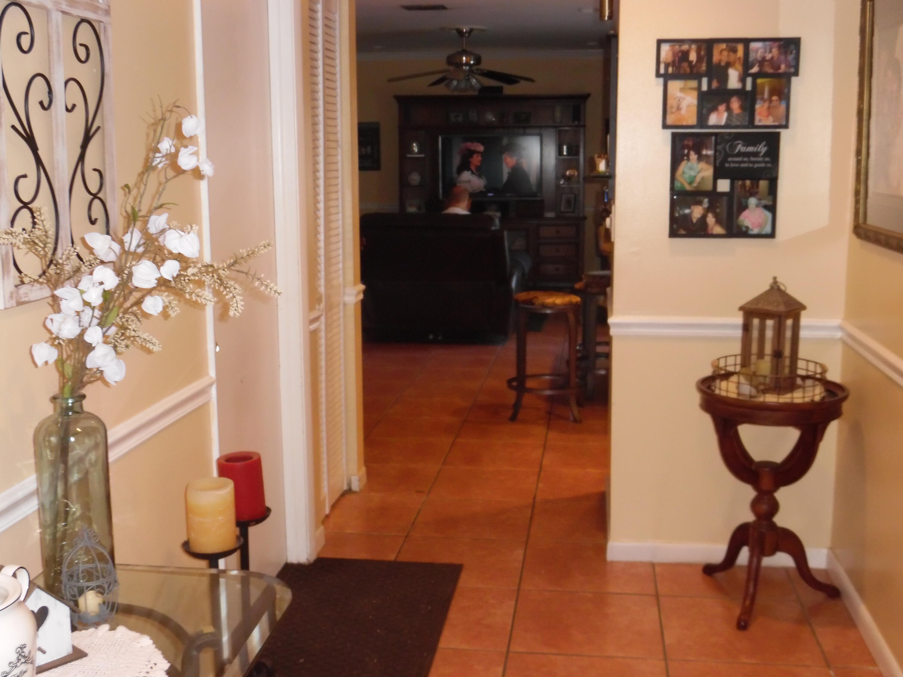 5528 Barnstead Circle Lake Worth, FL 33463 - Photo 4 of 34 SAM_0842