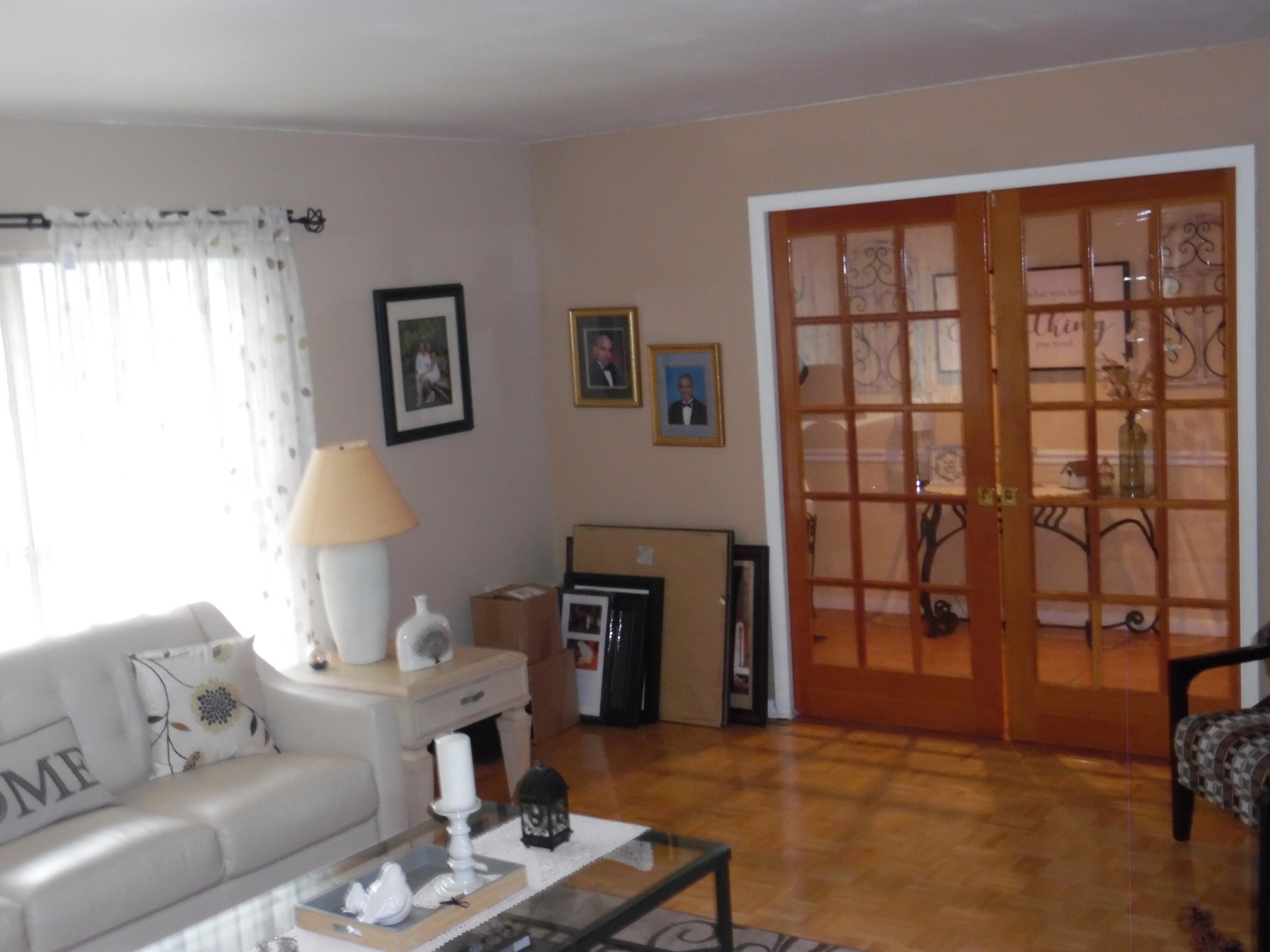 5528 Barnstead Circle Lake Worth, FL 33463 - Photo 6 of 34 SAM_0834