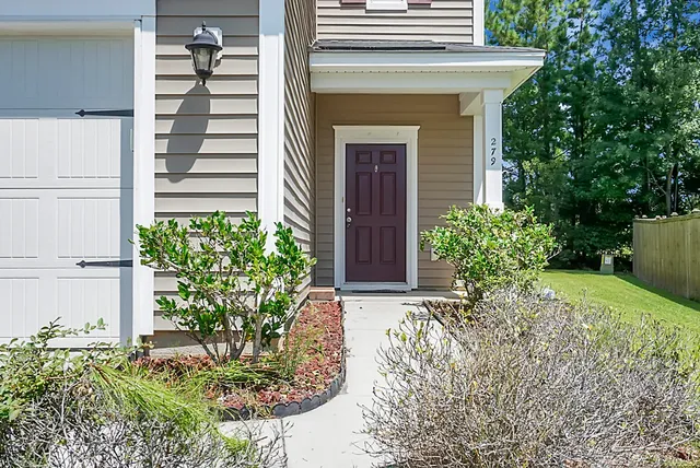 $2,200 | 279 Oglethorpe Circle, Moncks Corner, SC 29461
