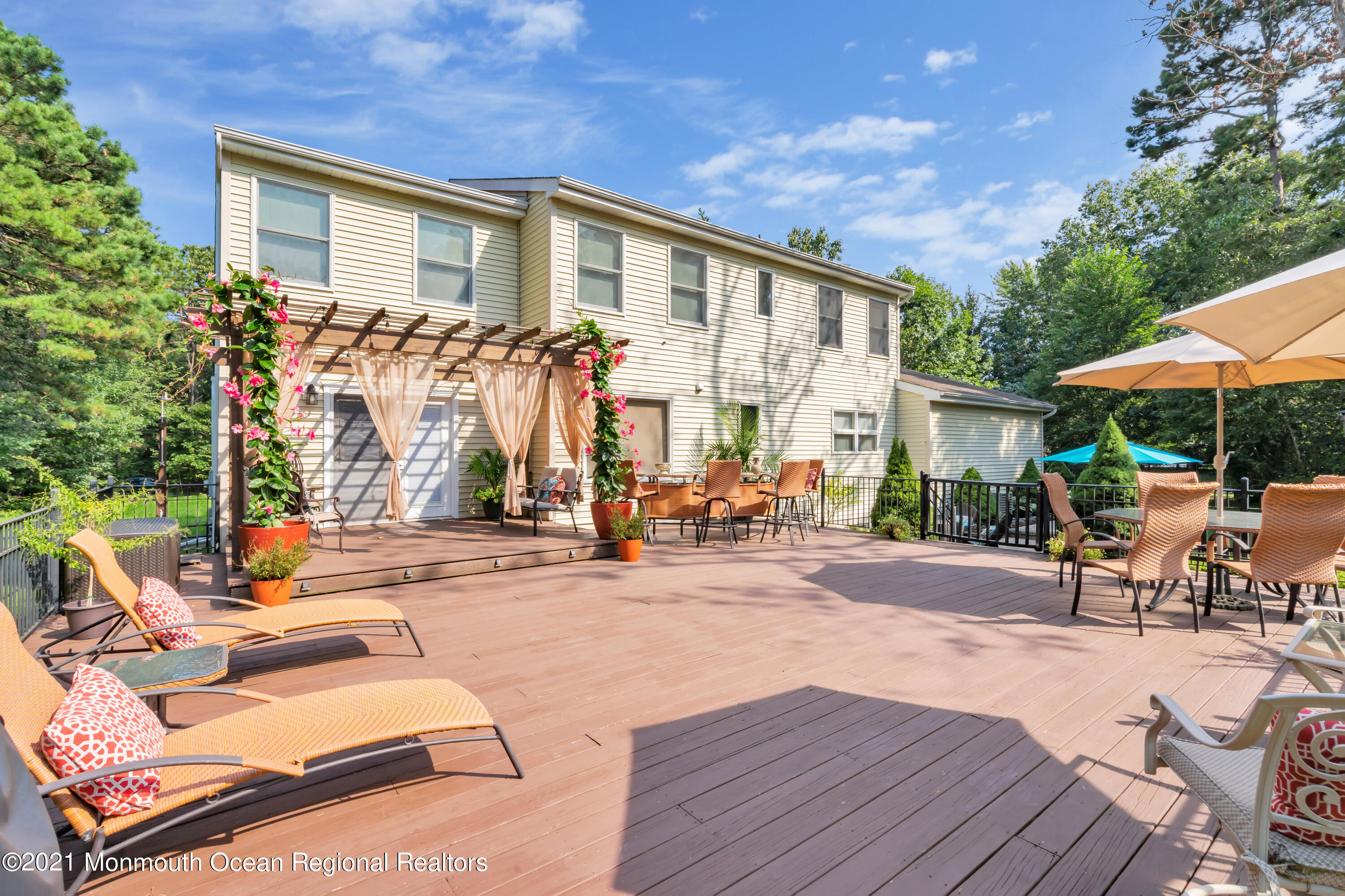 128 Sams Road Jackson, NJ 08527 - Photo 2 of 116 069_dsc00626_1