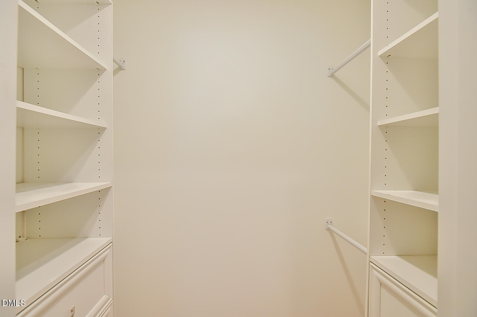 403 Brandywine Road Chapel Hill, NC 27516 - Photo 29 of 53 Bdrm 2 WIC