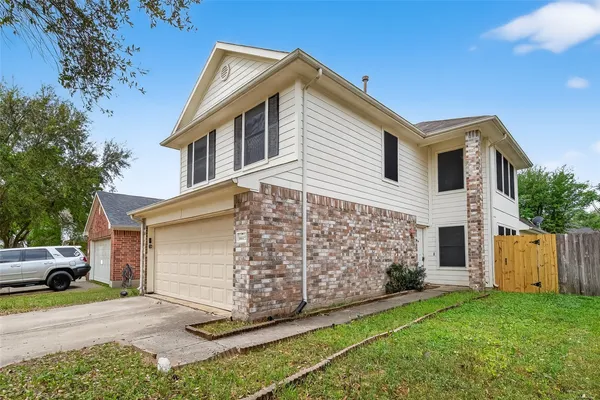 $1,900 | 6615 Windy River Lane, Katy, TX 77449
