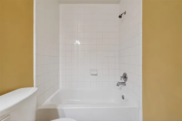 $1,900 | 6615 Windy River Lane, Katy, TX 77449