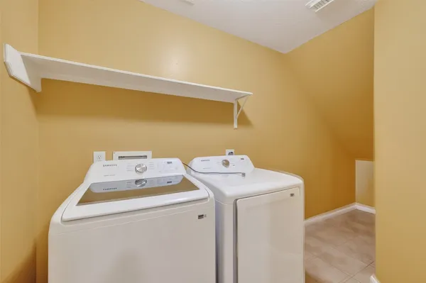 $1,900 | 6615 Windy River Lane, Katy, TX 77449