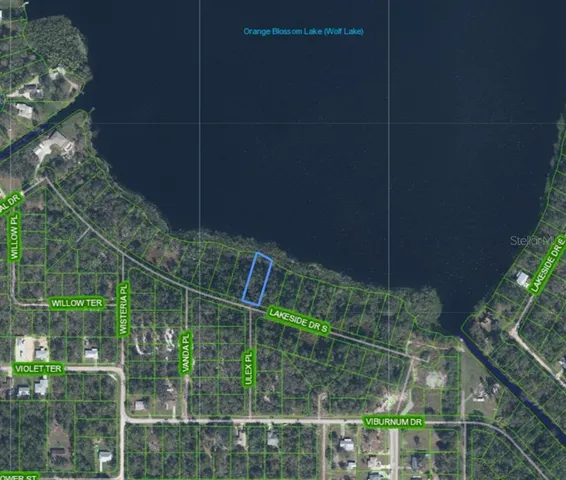 a view of outdoor space