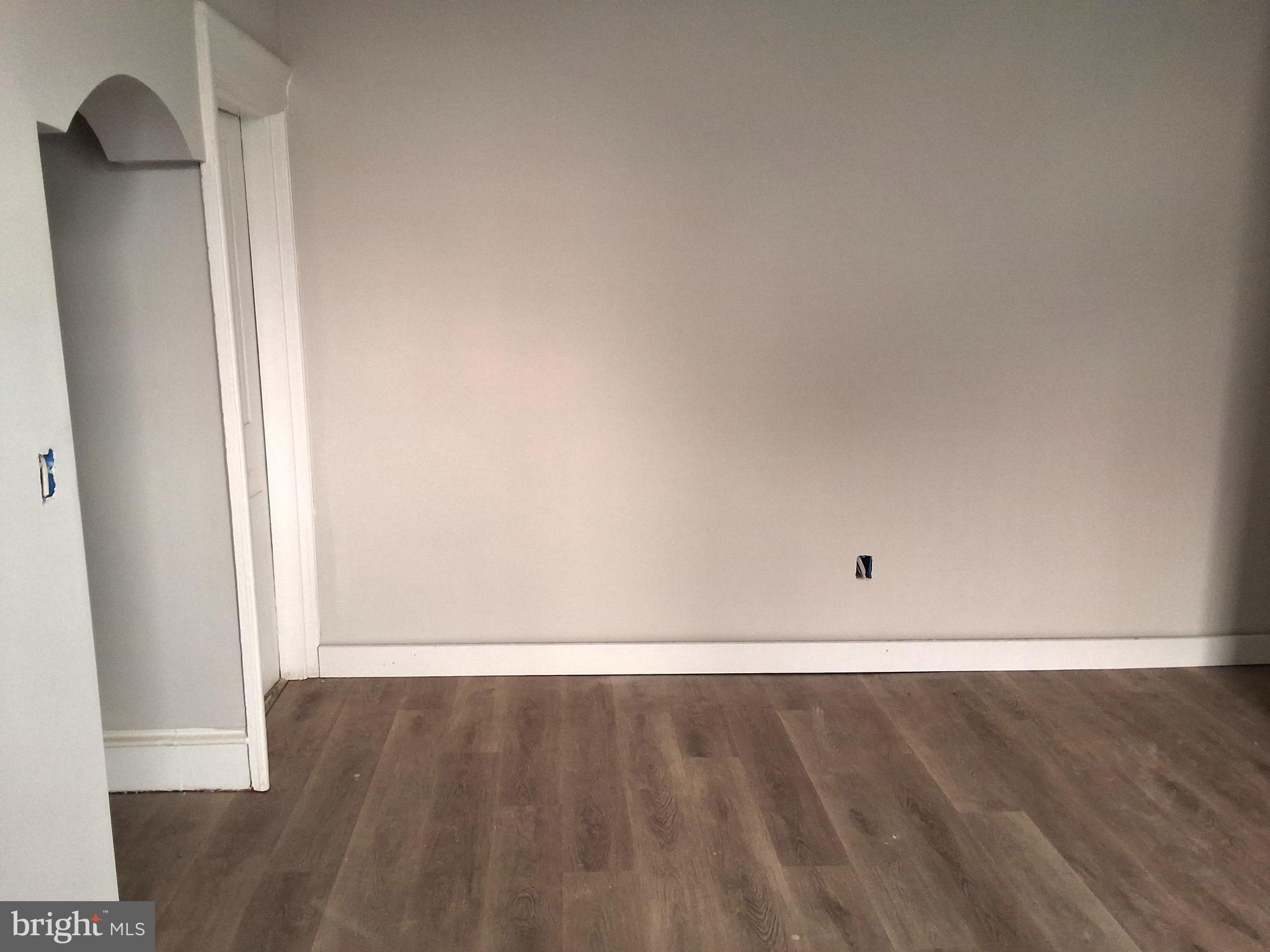 1015 Chestnut Street, Unit 1 Lebanon, PA 17042 - Photo 10 of 16 a view of a room