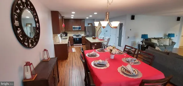 $469,900 | 232 West Pembrooke Drive, Smyrna, DE 19977