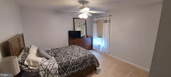 $469,900 | 232 West Pembrooke Drive, Smyrna, DE 19977