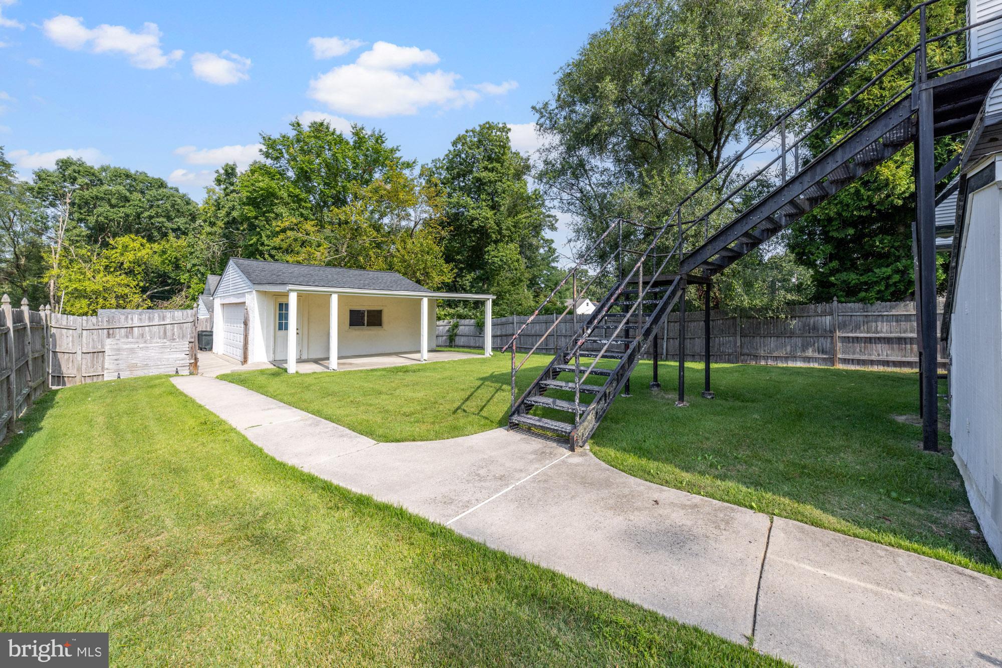 322 Erial Road Pine Hill, NJ 08021 - Photo 2 of 29