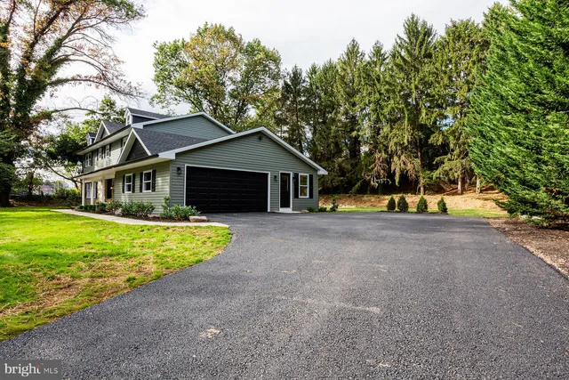 $695,000 | 908 Walnut Street, Wormleysburg, PA 17043