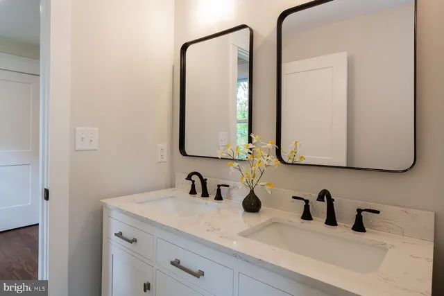 $774,500 | 908 Walnut Street, Wormleysburg, PA 17043