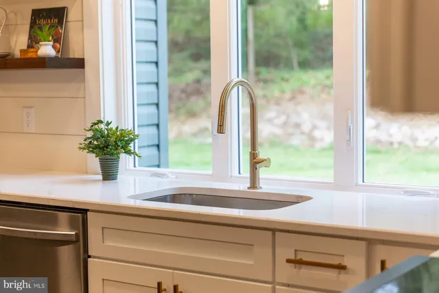 $695,000 | 908 Walnut Street, Wormleysburg, PA 17043