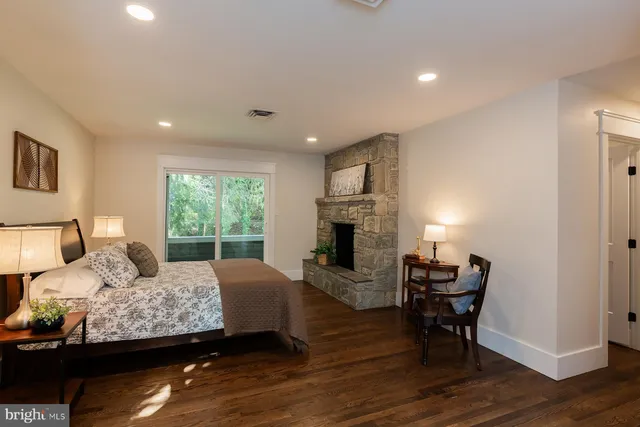 $695,000 | 908 Walnut Street, Wormleysburg, PA 17043