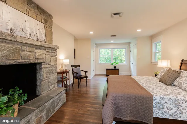 $774,500 | 908 Walnut Street, Wormleysburg, PA 17043