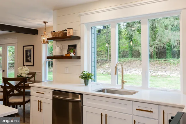 $695,000 | 908 Walnut Street, Wormleysburg, PA 17043