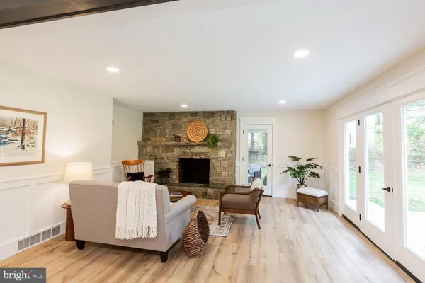 $649,900 | 908 Walnut Street, Wormleysburg, PA 17043