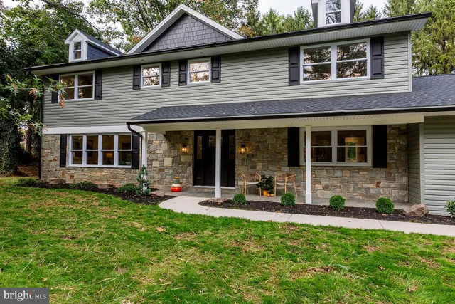 $695,000 | 908 Walnut Street, Wormleysburg, PA 17043