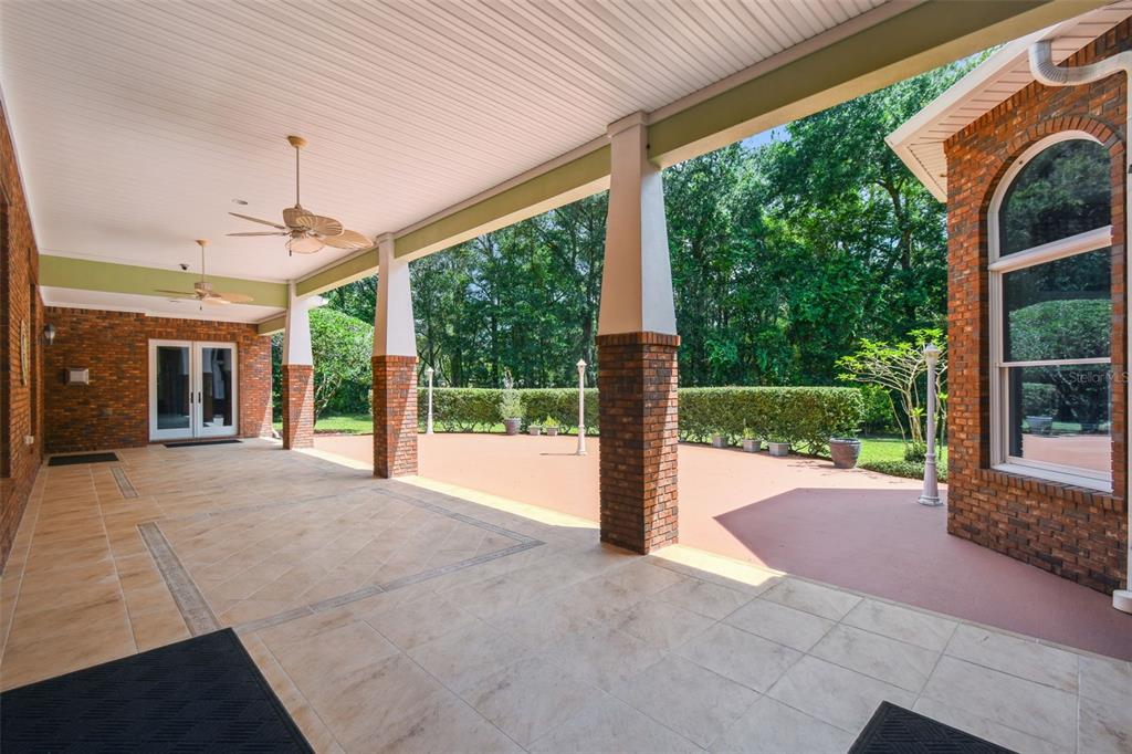 1745 Taylor Woods Road DeLand, FL 32724 - Photo 27 of 66 a house view with a garden space