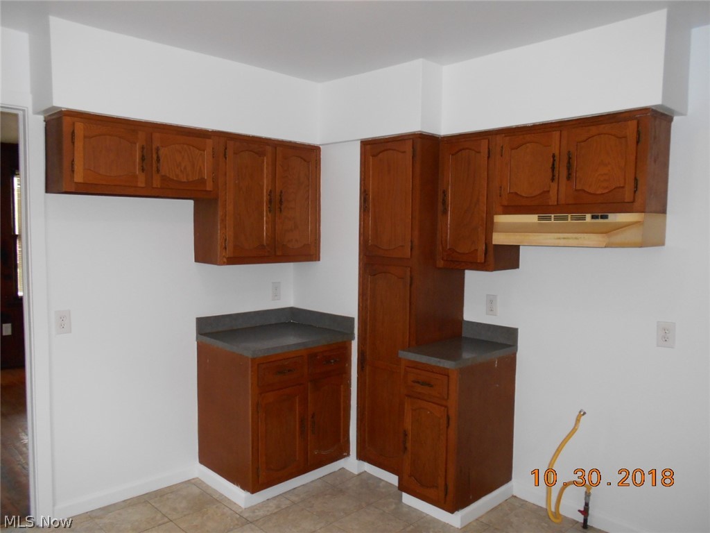 957 Stevenson Road Cleveland, OH 44110 - Photo 18 of 29
