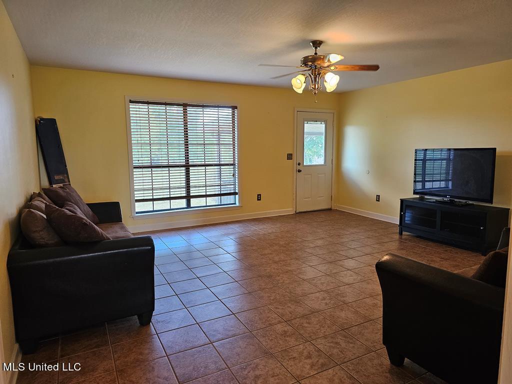 310 Entrekin Road Purvis, MS 39475 - Photo 16 of 27 178450_19
