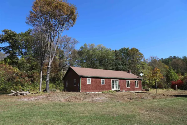 $2,500 | 85 Parker Hill Road, Rockingham, VT 05101