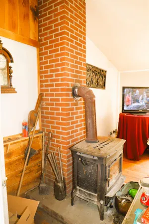 $2,500 | 85 Parker Hill Road, Rockingham, VT 05101