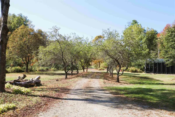 $2,500 | 85 Parker Hill Road, Rockingham, VT 05101